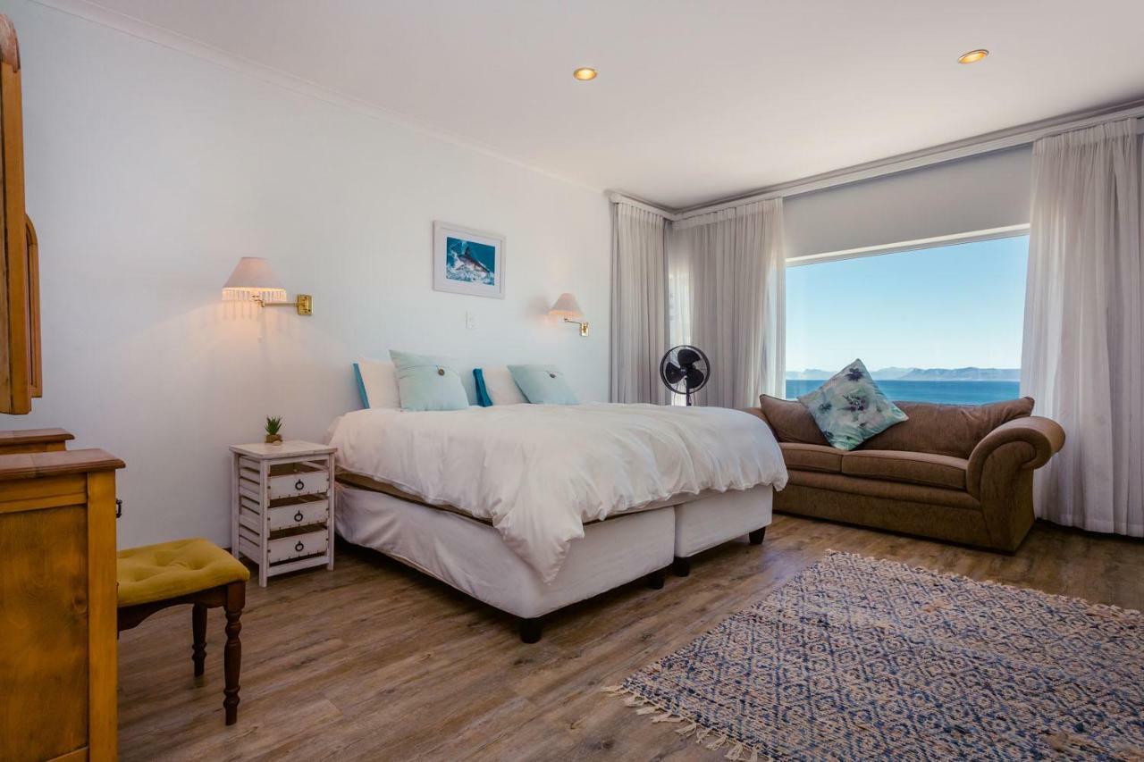 49 On Cliff Hotel Gansbaai Exterior photo