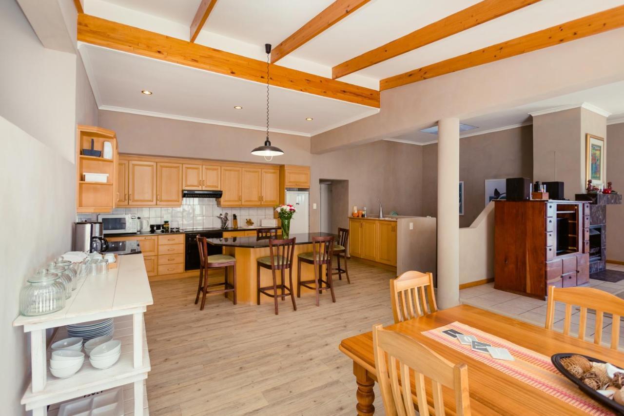 49 On Cliff Hotel Gansbaai Exterior photo