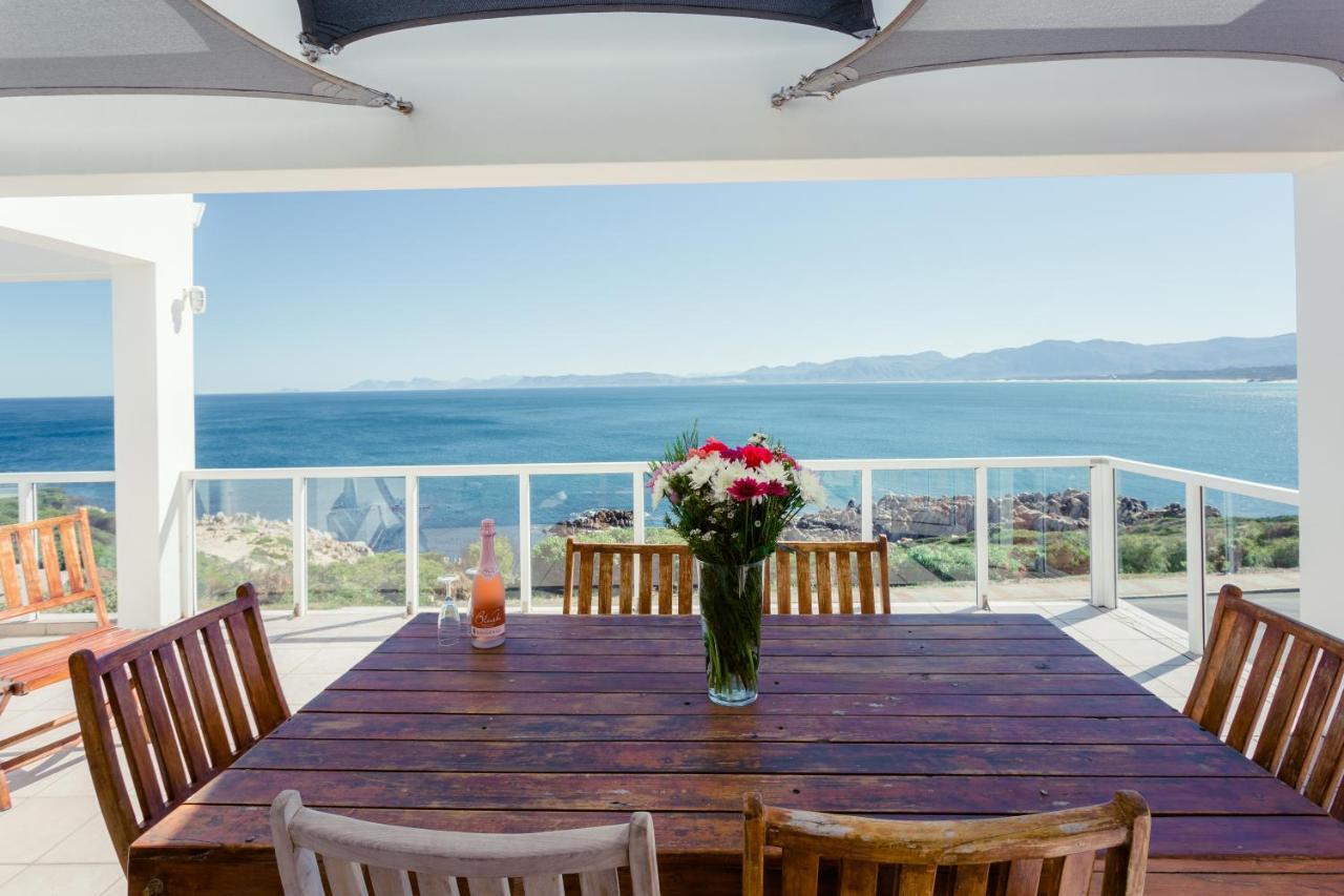 49 On Cliff Hotel Gansbaai Exterior photo